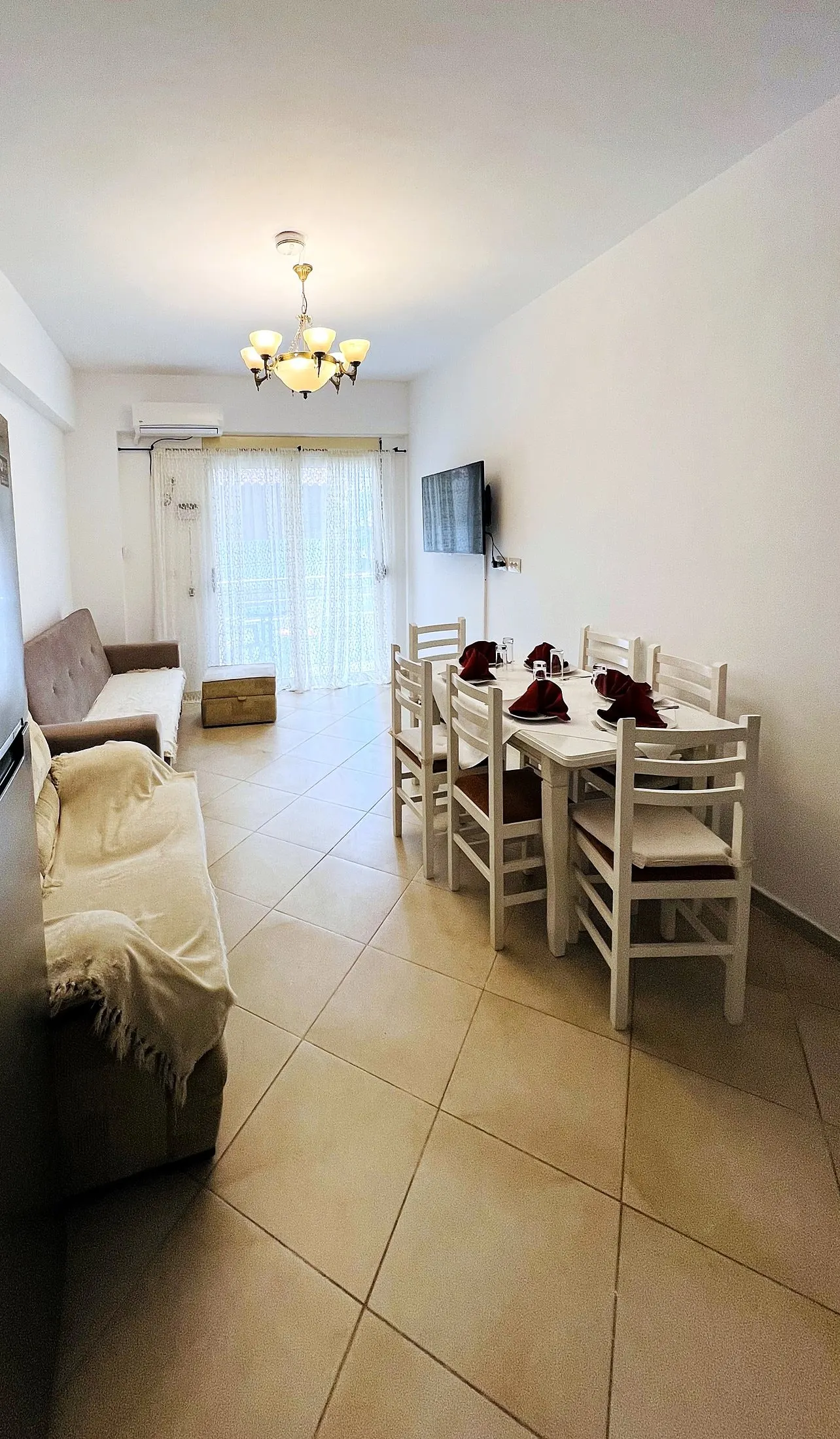 Apartment living, Sarandë, Albania