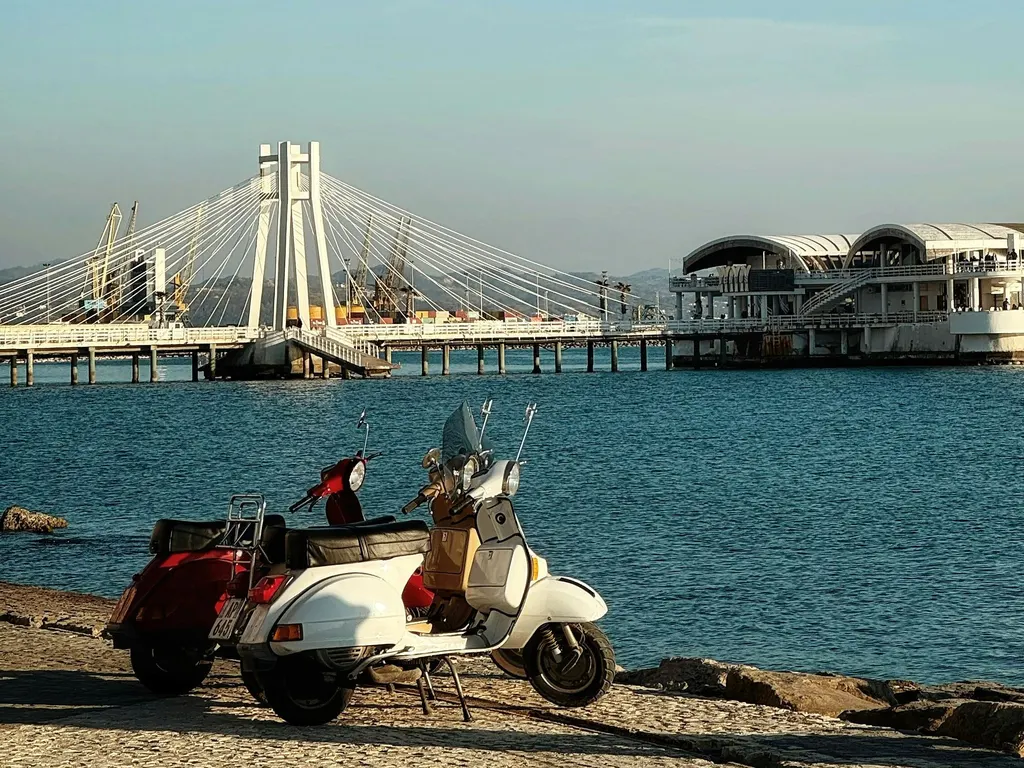 Vespa durres, Durrës, Albania